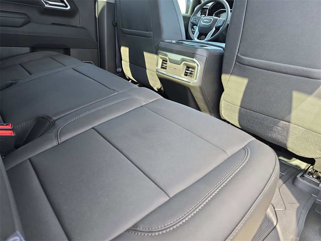 New 2026 GMC Sierra 1500 Elevation w/ Elevation Premium Package image 11