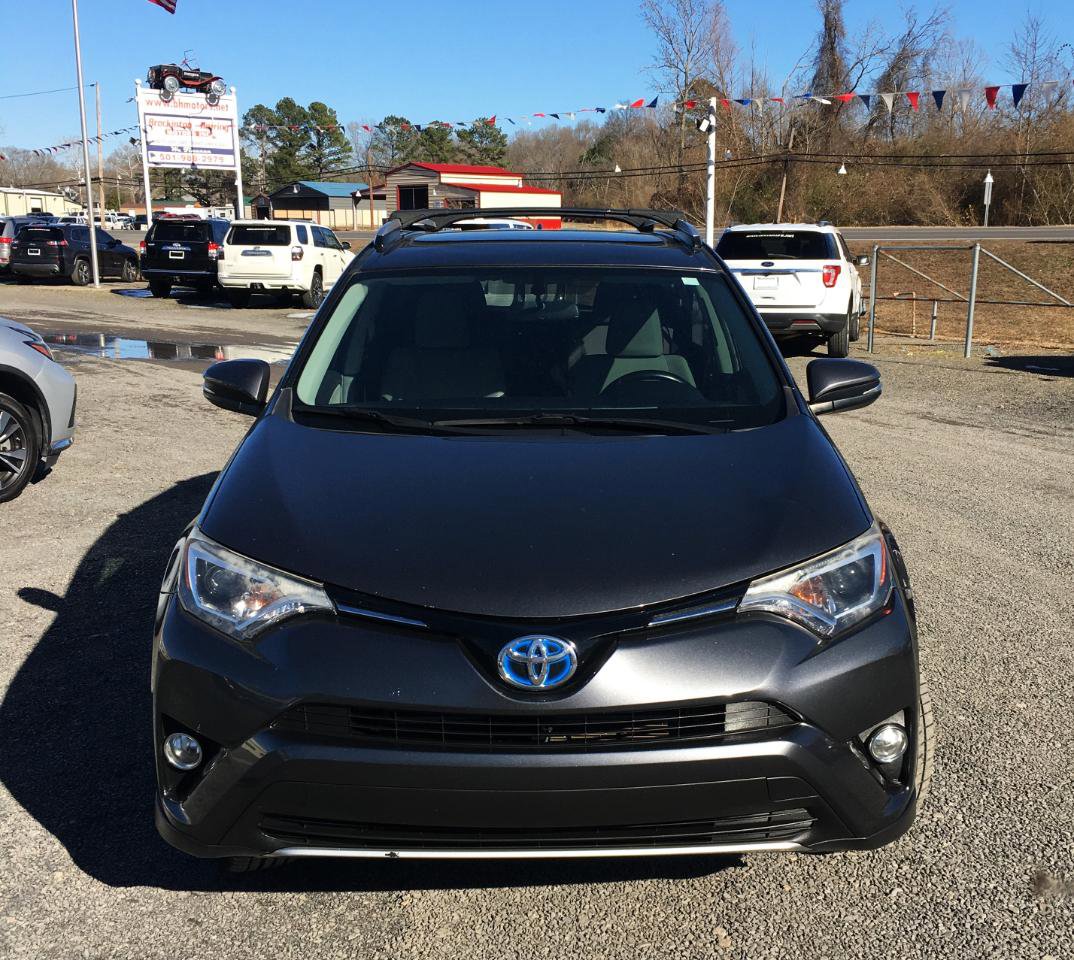 Used 2016 Toyota RAV4 XLE image 4