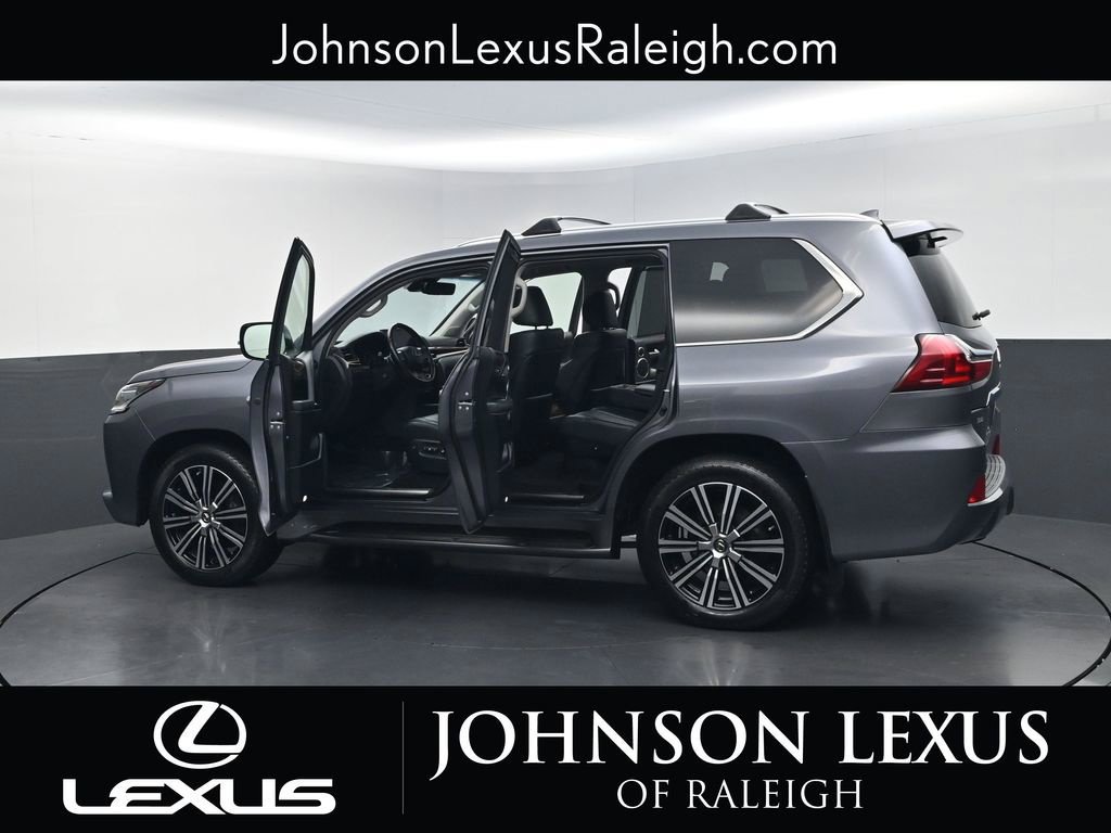 Used 2019 Lexus LX 570 4WD w/ Luxury Package image 36