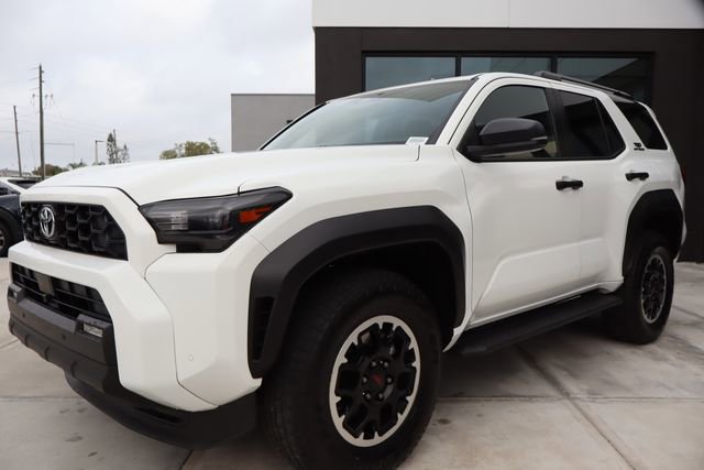 Used 2025 Toyota 4Runner TRD Off-Road image 8