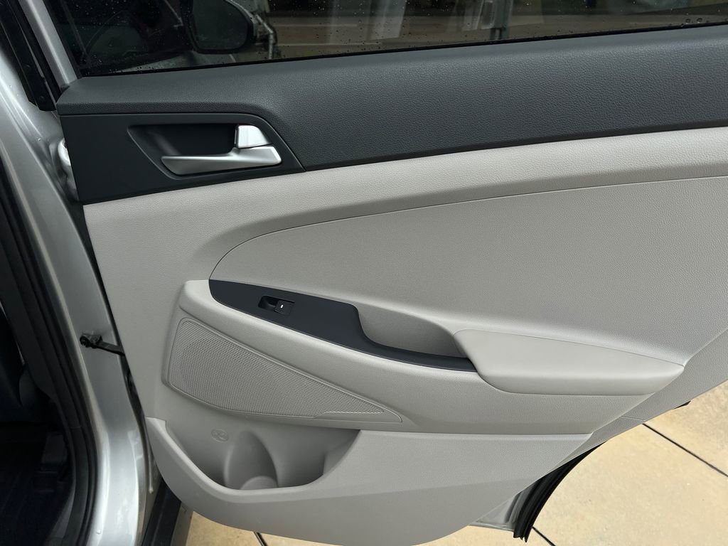 Used 2020 Hyundai Tucson Value w/ Cargo Package FWD image 9