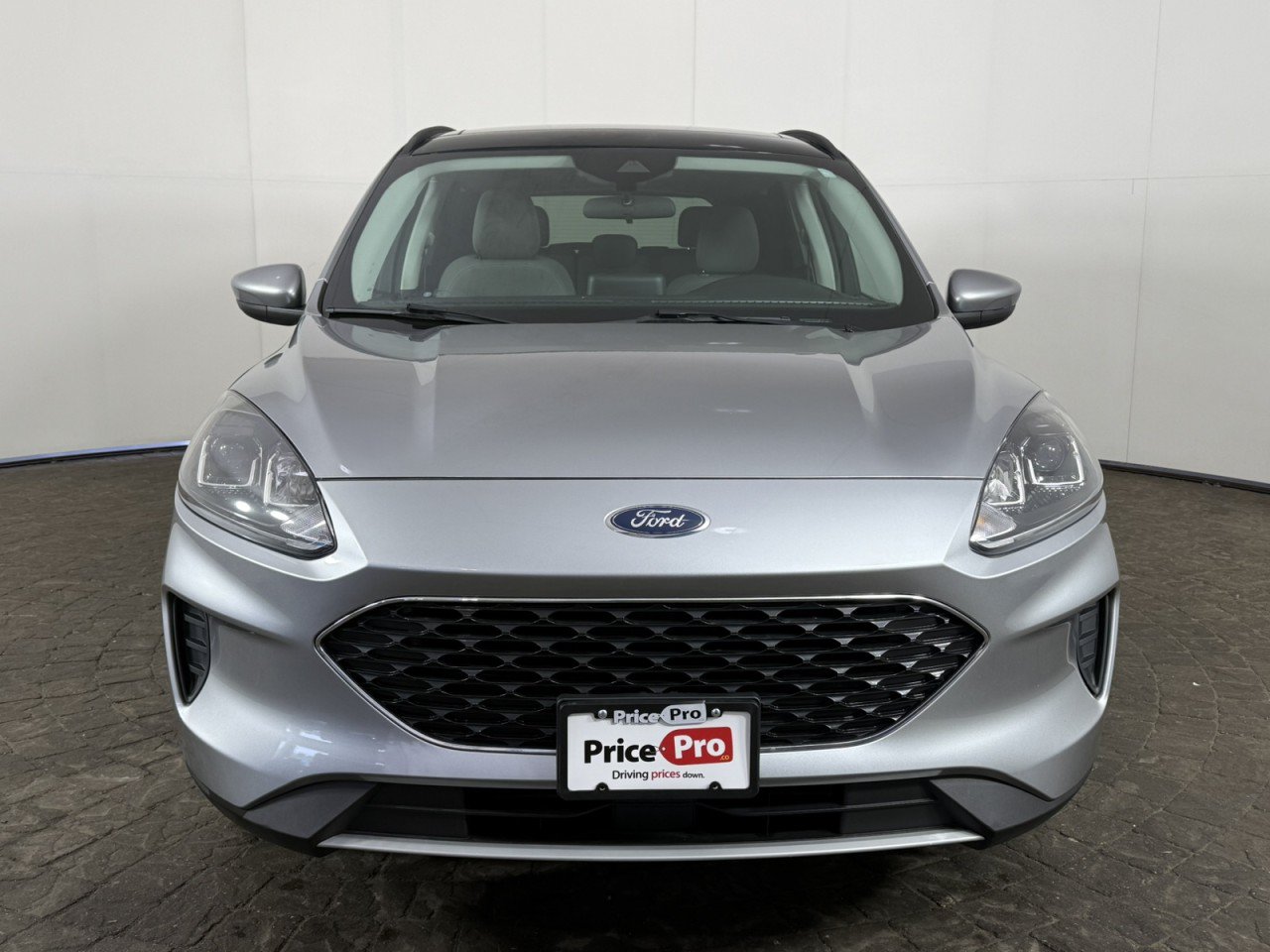 Used 2021 Ford Escape SE w/ Convenience Package AWD/4WD image 2