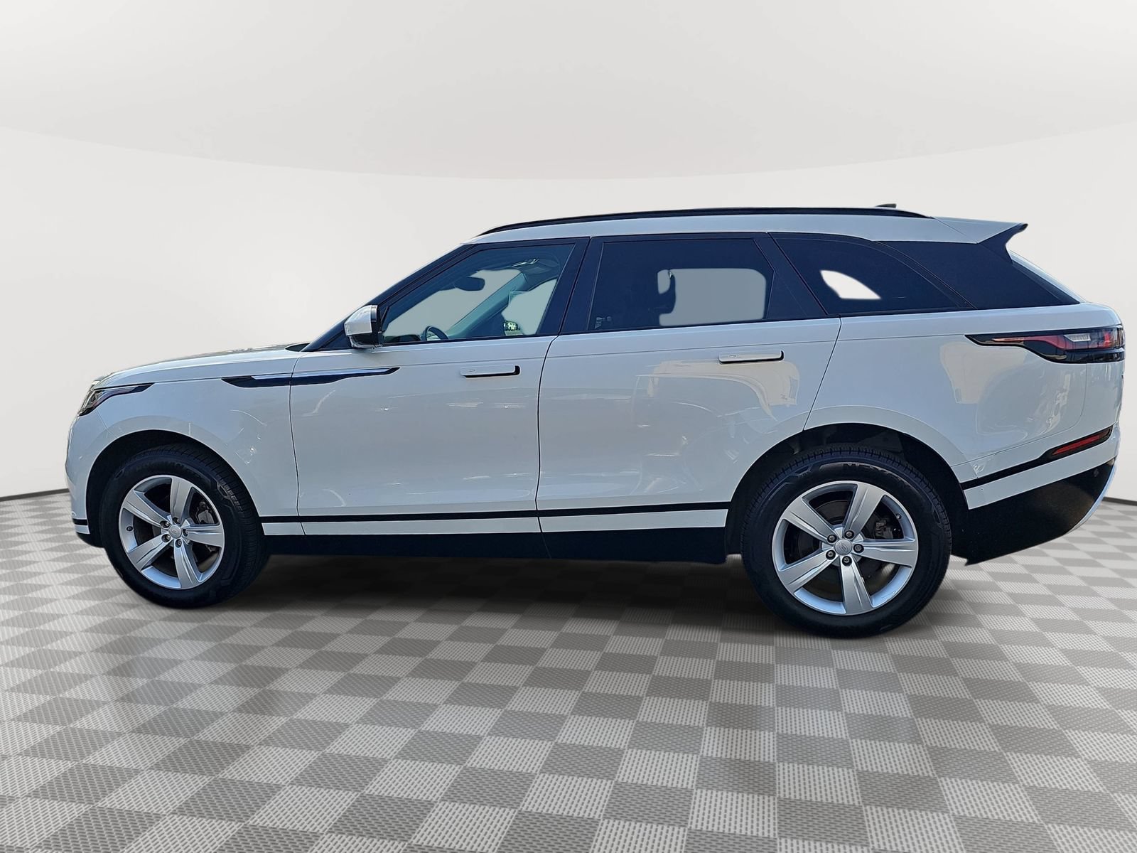 Used 2020 Land Rover Range Rover Velar S AWD/4WD image 8