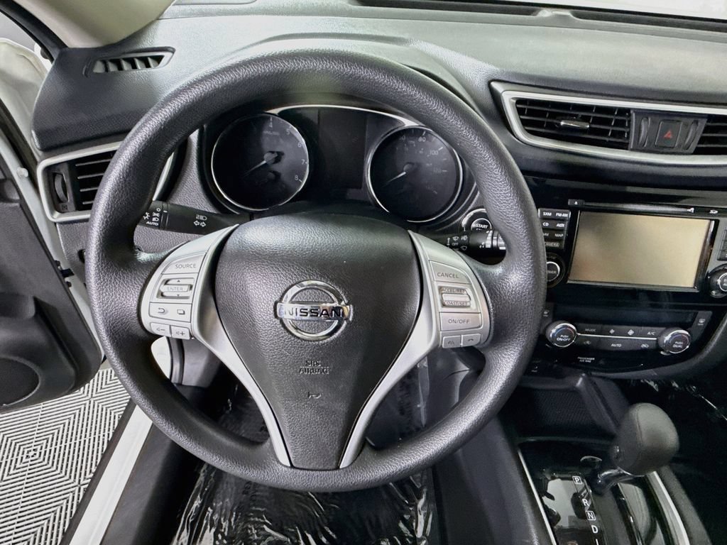 Used 2016 Nissan Rogue SV w/ SV Premium Package AWD/4WD image 20