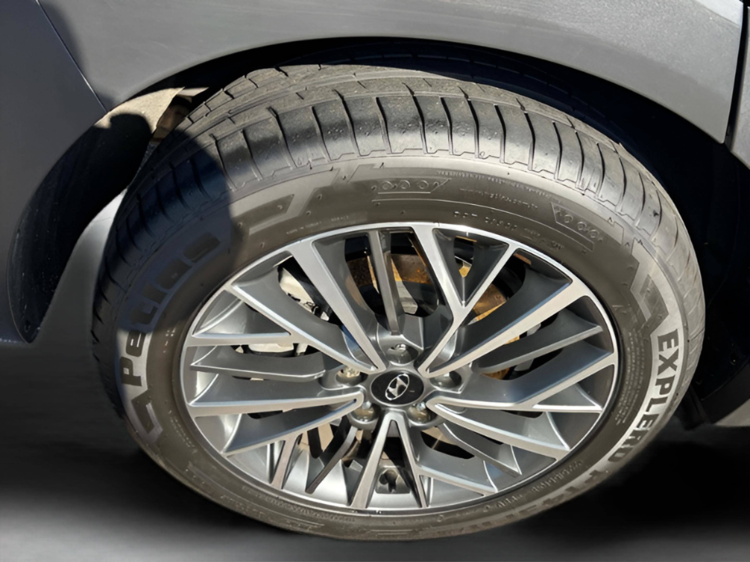 Used 2021 Hyundai Tucson Ultimate w/ Cargo Package image 37