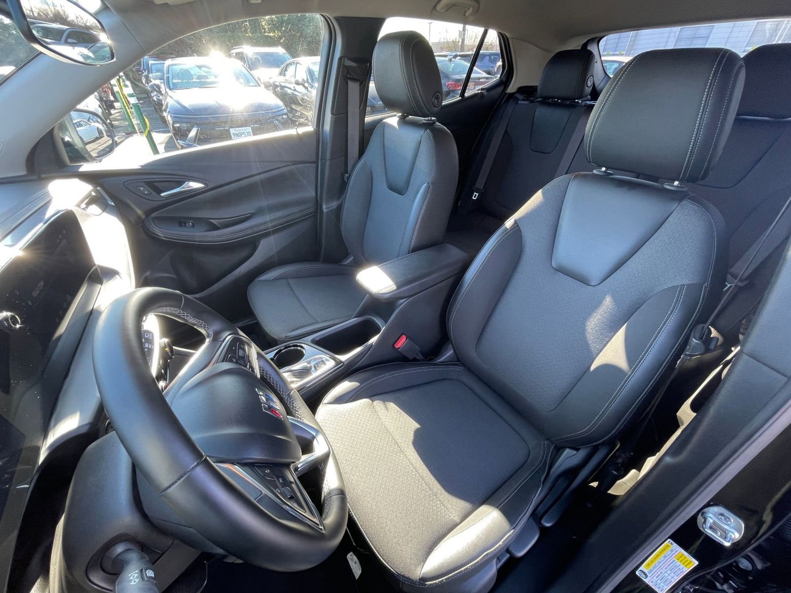 Used 2025 Buick Encore GX Preferred image 36