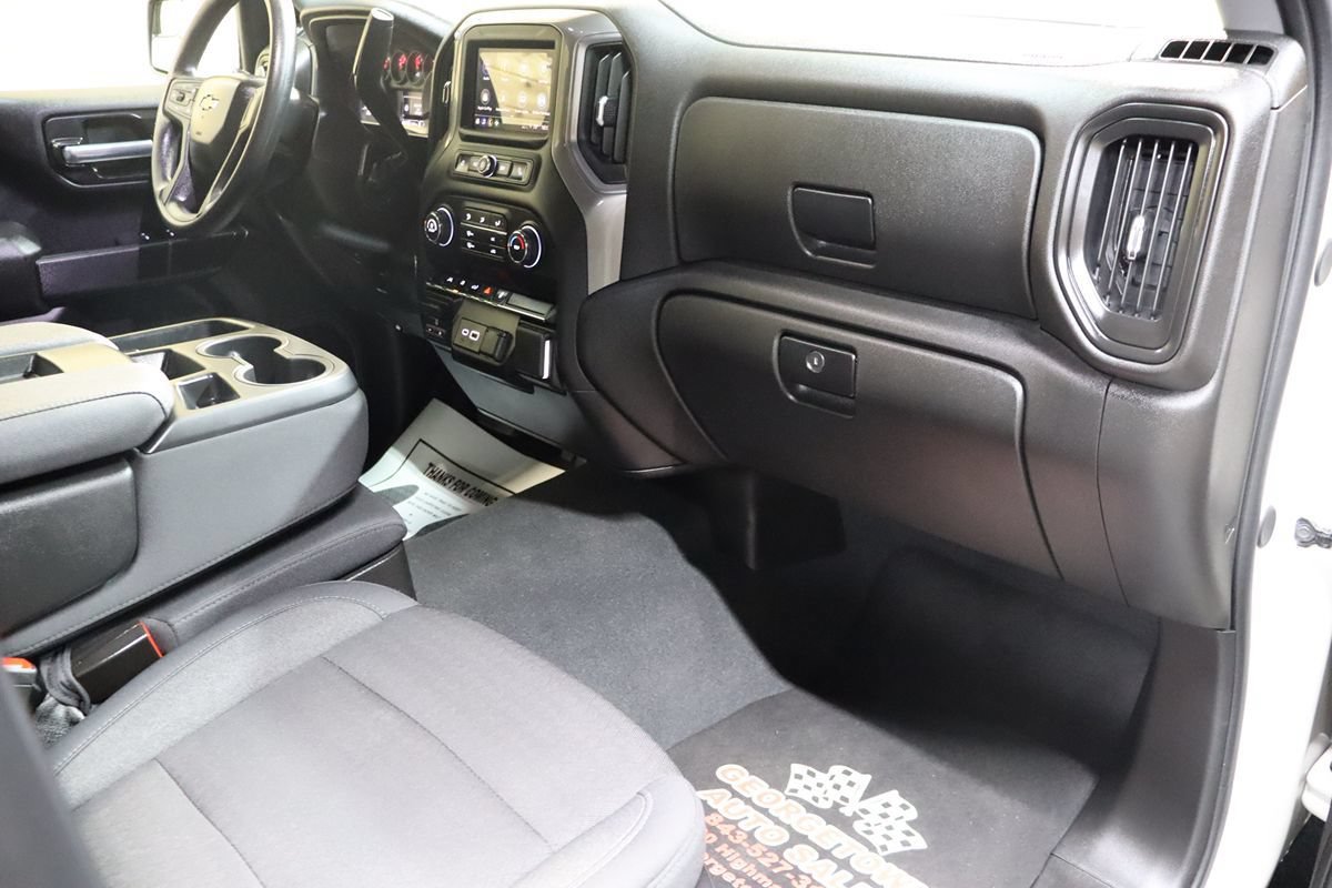 Used 2026 Chevrolet Silverado 1500 Custom w/ Turbomax Blackout Package AWD/4WD image 60
