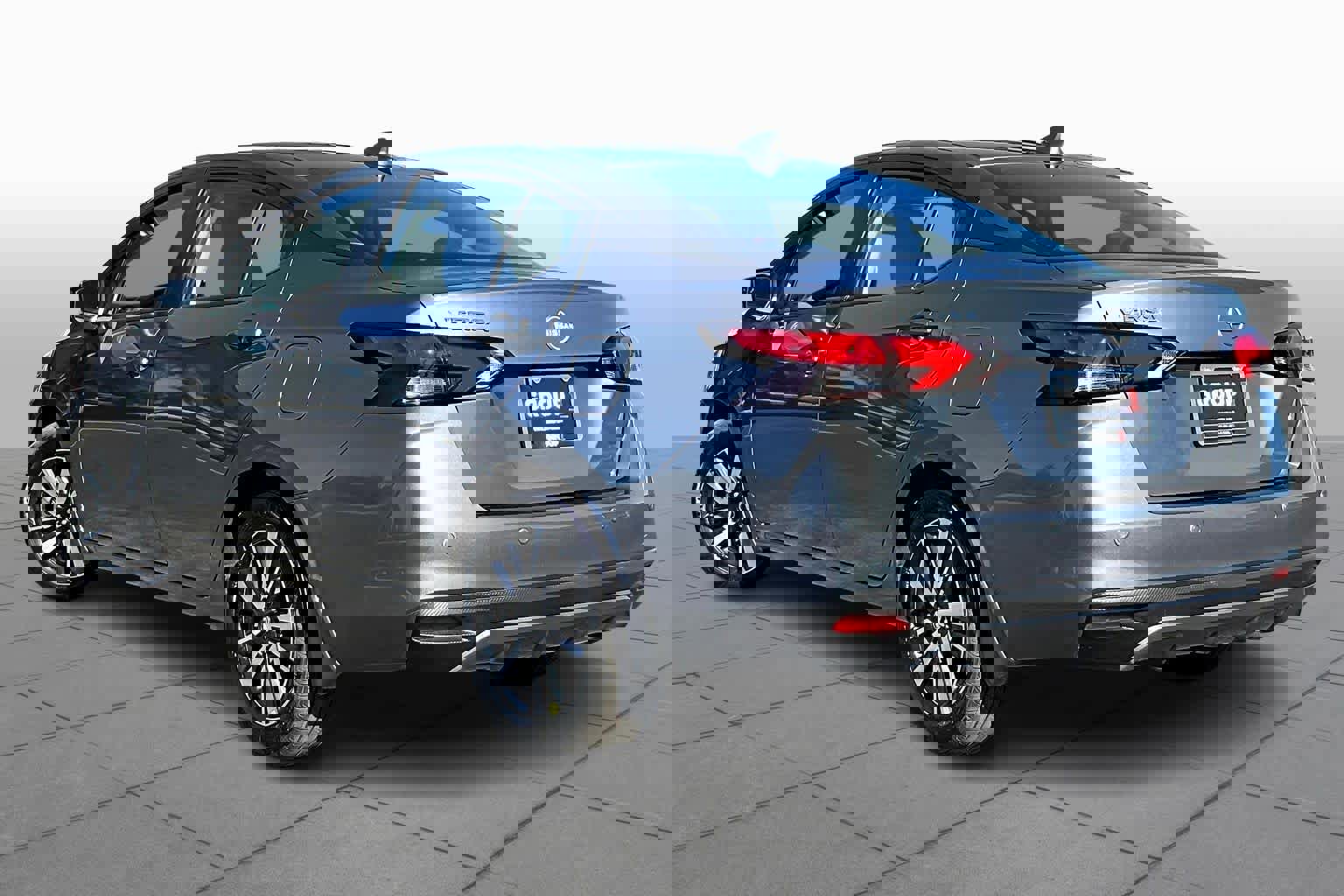 New 2025 Nissan Versa SV w/ Trunk Package image 12