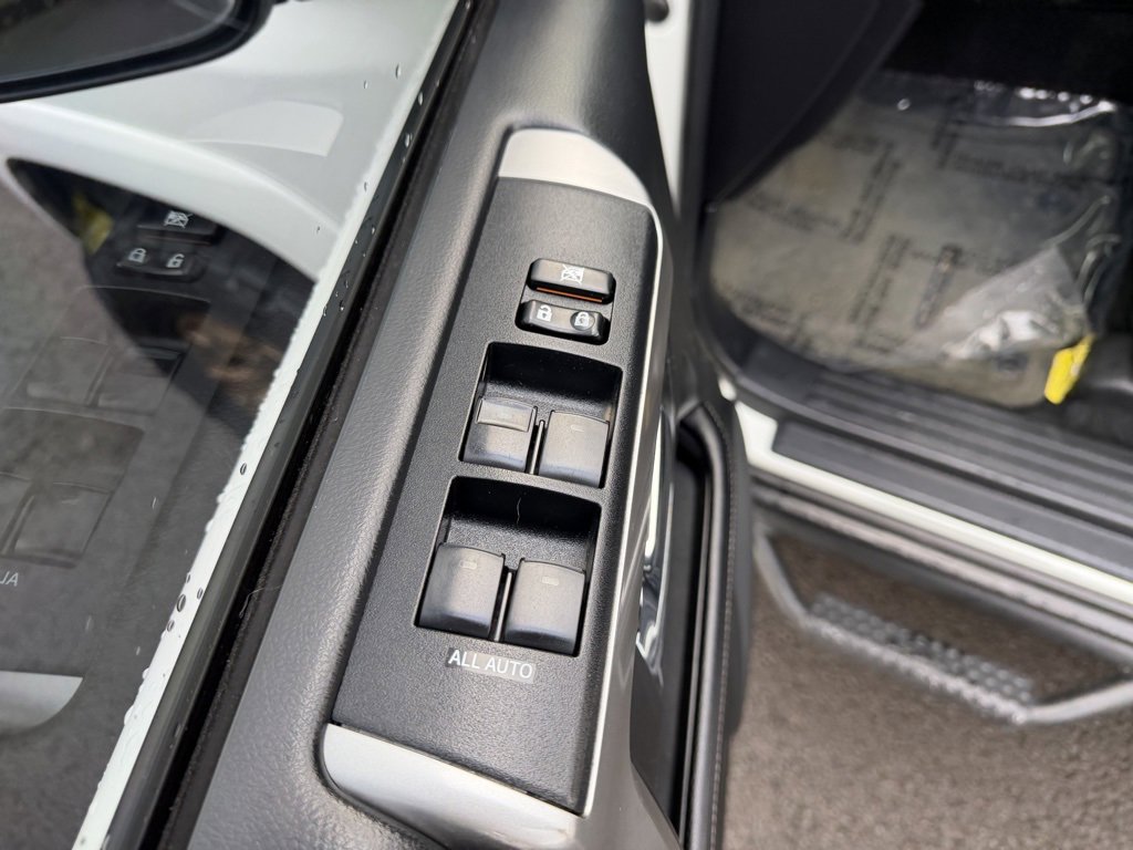 Used 2017 Toyota 4Runner SR5 image 13