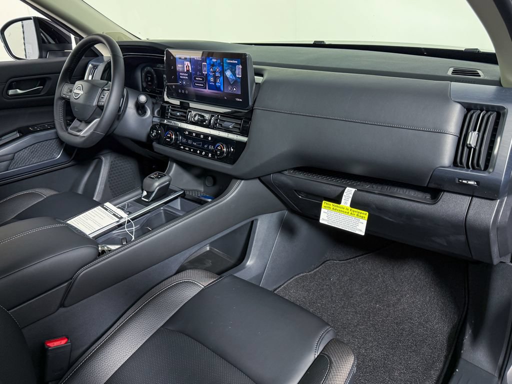 New 2026 Nissan Pathfinder SL w/ SL Premium Package AWD/4WD image 10