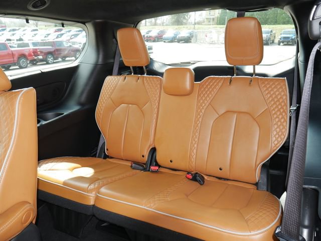 Used 2021 Chrysler Pacifica Pinnacle image 21