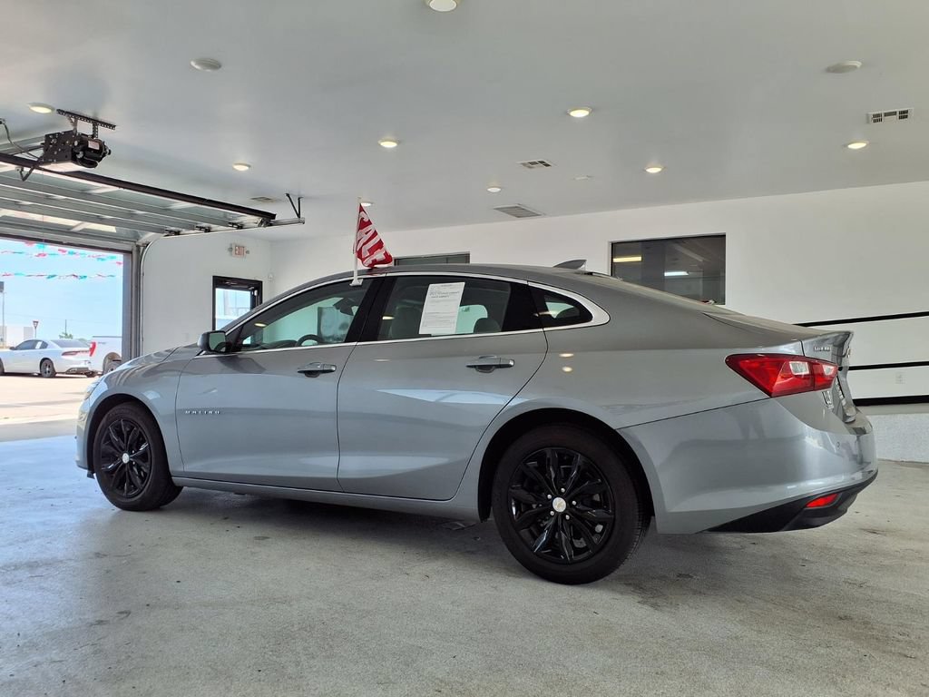 Used 2025 Chevrolet Malibu LT FWD image 19