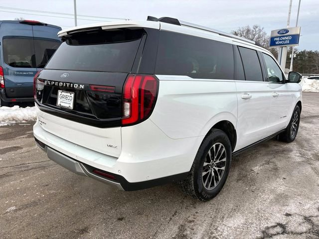 Used 2025 Ford Expedition Max Platinum image 3