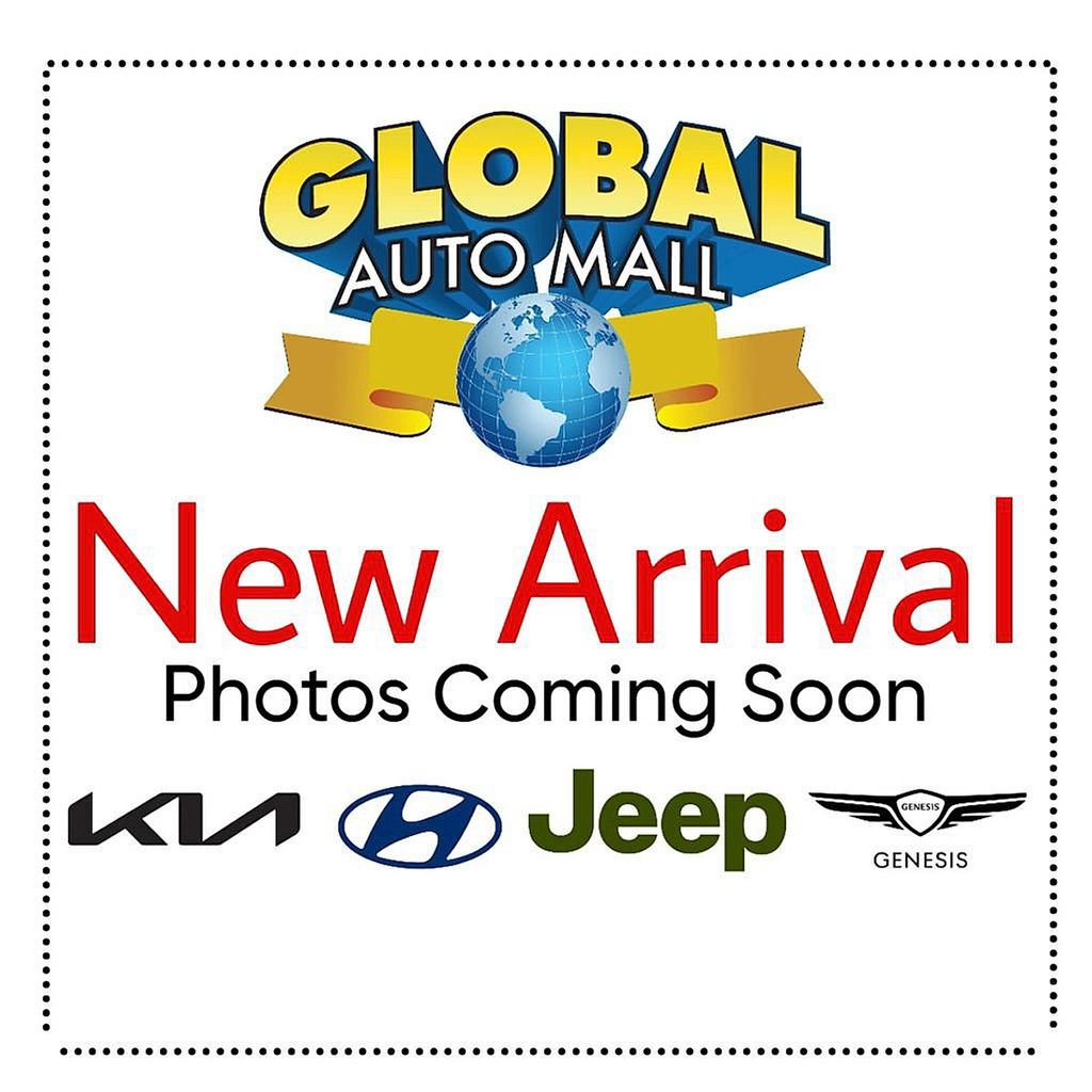 Used 2020 Genesis G70 2.0T AWD/4WD image 1