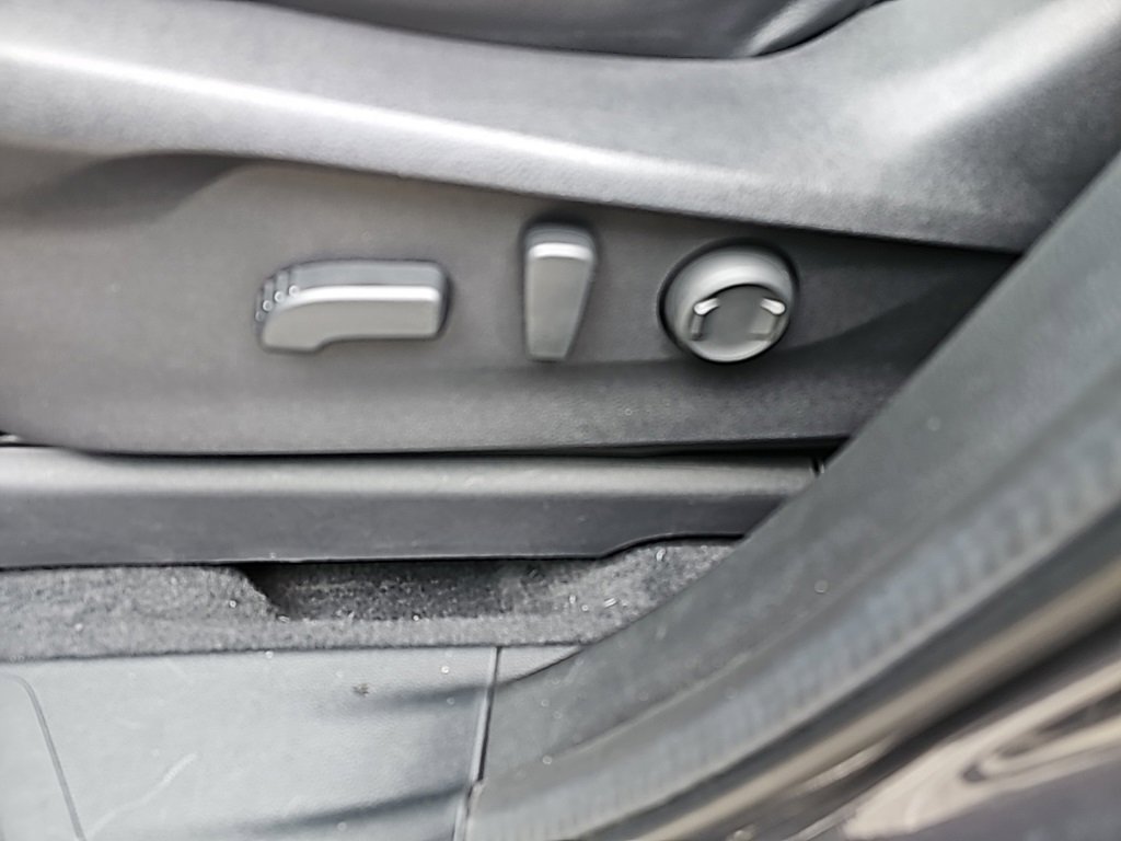 Used 2022 Subaru Ascent Touring image 29