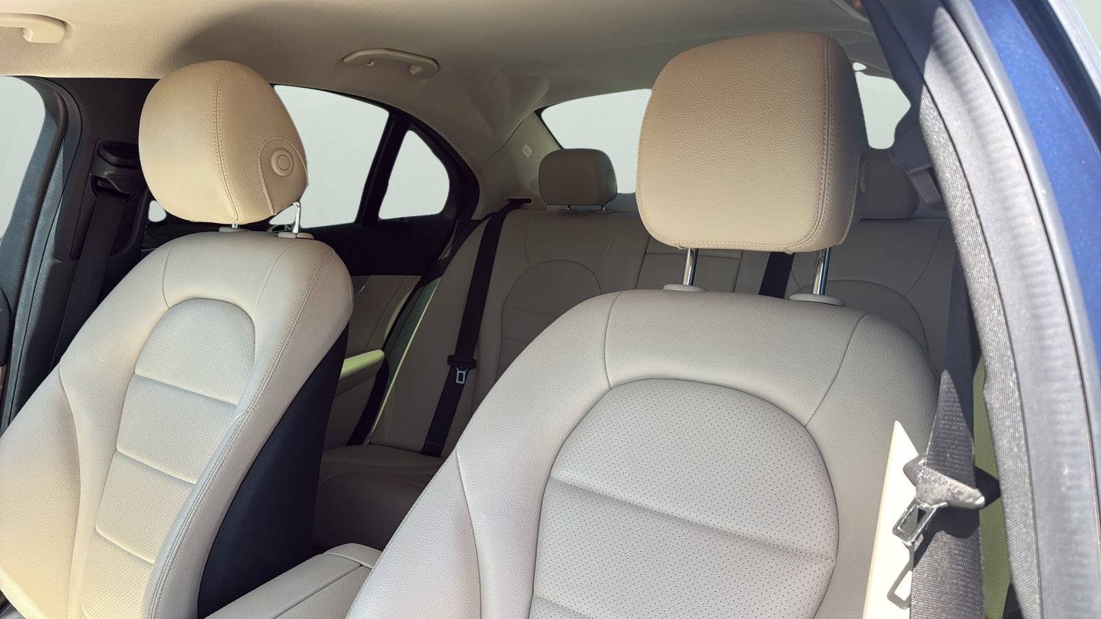 Used 2017 Mercedes-Benz C 300 Sedan image 6