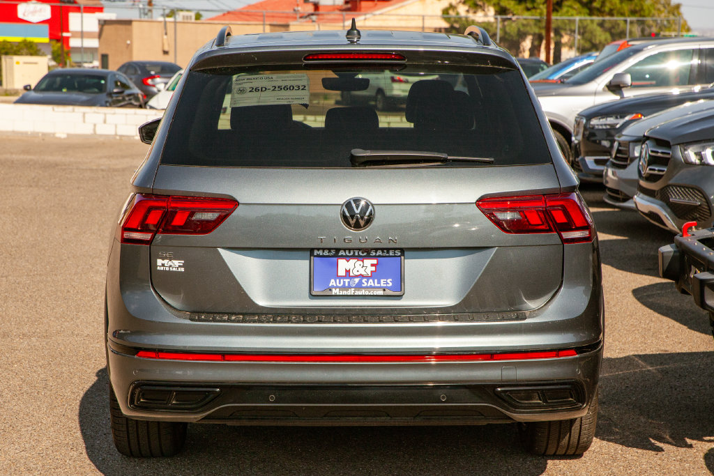 Used 2023 Volkswagen Tiguan SE R-Line FWD image 6