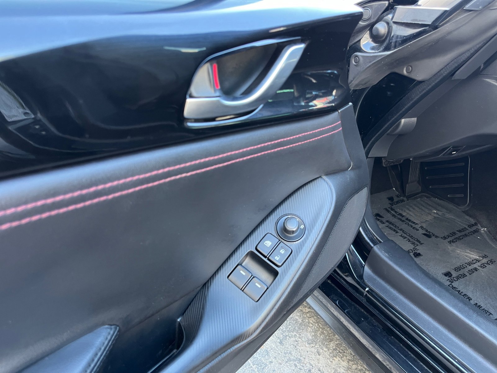Used 2016 MAZDA MX-5 Miata Grand Touring RWD image 14