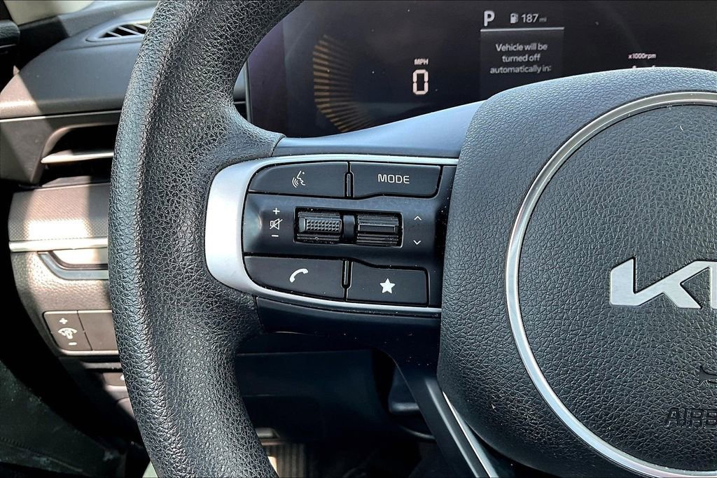 Used 2025 Kia K5 LXS image 10