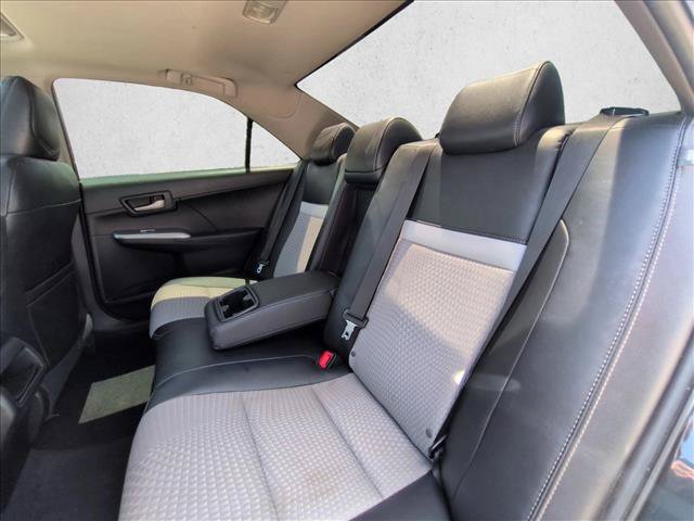 Used 2012 Toyota Camry SE FWD image 17