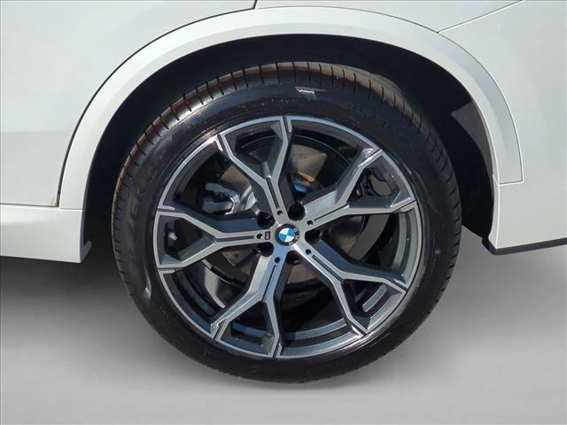 New 2026 BMW X5 sDrive40i image 10
