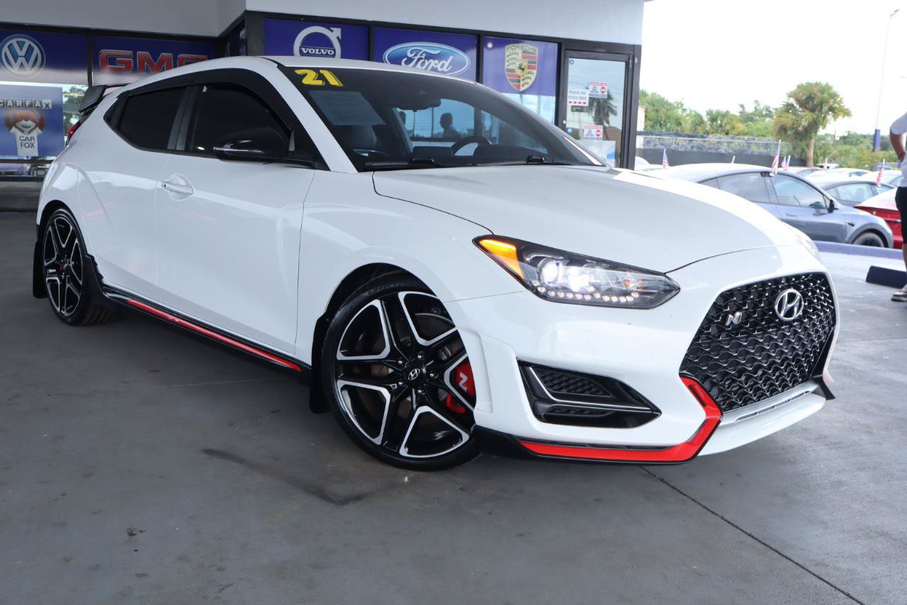 Used 2021 Hyundai Veloster N FWD image 3