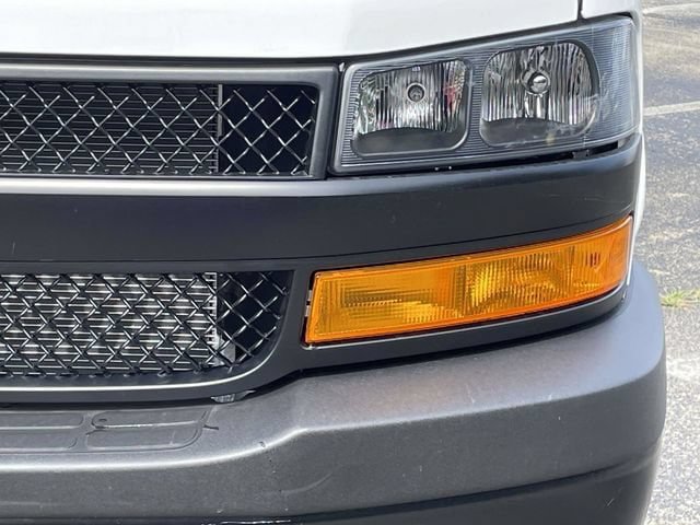New 2025 Chevrolet Express 2500 w/ Driver Convenience Package RWD image 9
