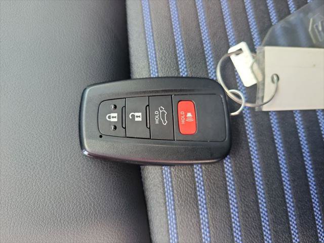 Certified 2025 Toyota RAV4 XSE w/ Advanced Technology Package image 39