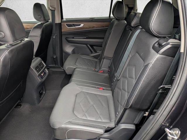 Used 2024 Volkswagen Atlas SE image 15