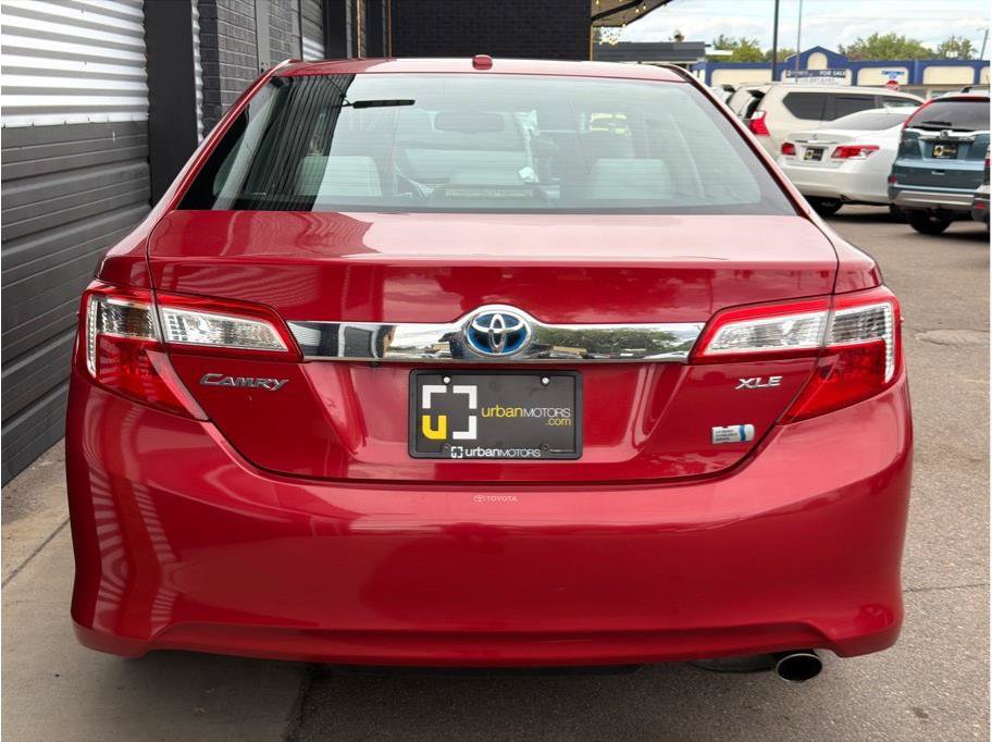 Used 2012 Toyota Camry XLE w/ Leather Pkg FWD image 8