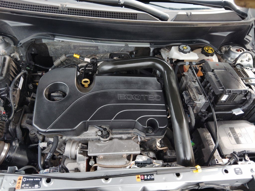 Used 2023 GMC Terrain SLT w/ Tech Package image 10