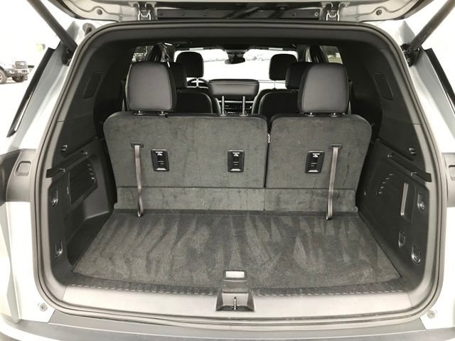 Certified 2026 Chevrolet Traverse LT AWD/4WD image 17