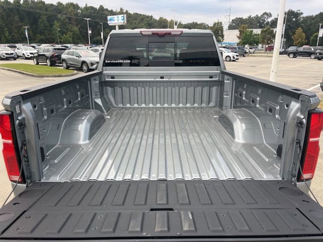 New 2026 Chevrolet Silverado 2500 LTZ w/ LTZ Plus Package AWD/4WD image 9