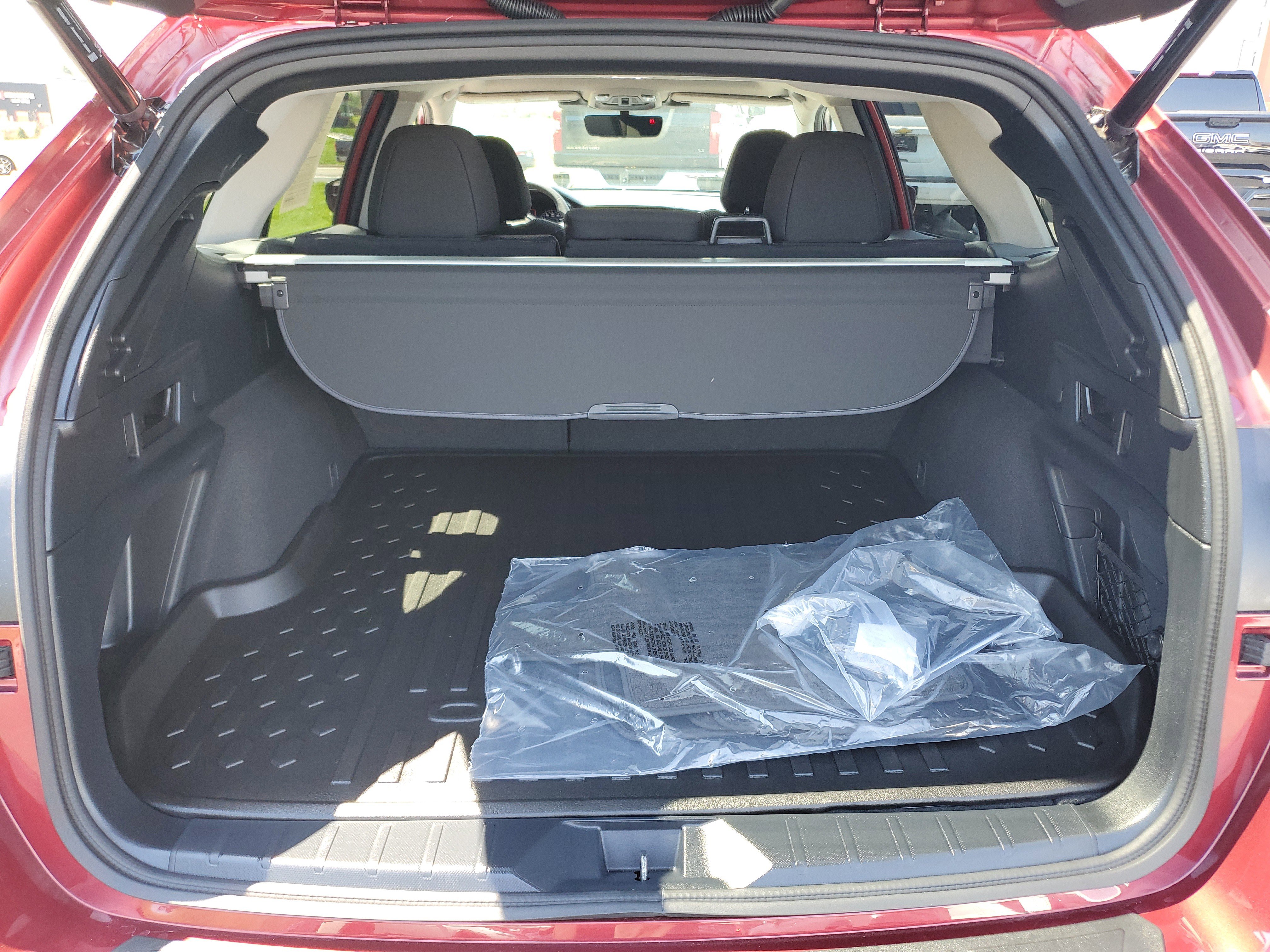 Used 2025 Subaru Outback Premium w/ Popular Package #1A image 8