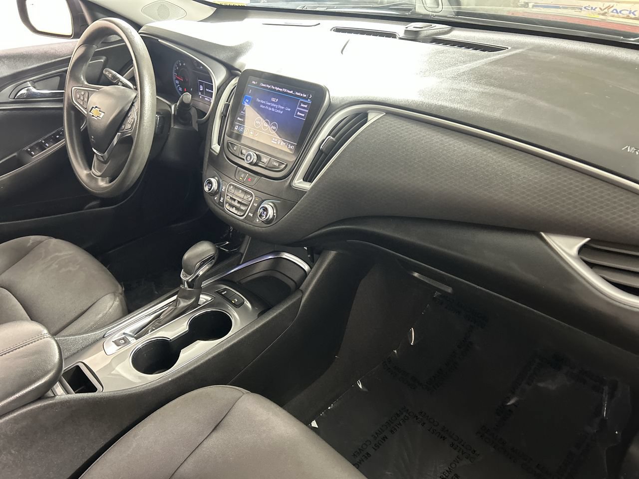 Used 2023 Chevrolet Malibu LT w/ Driver Confidence Package FWD image 27