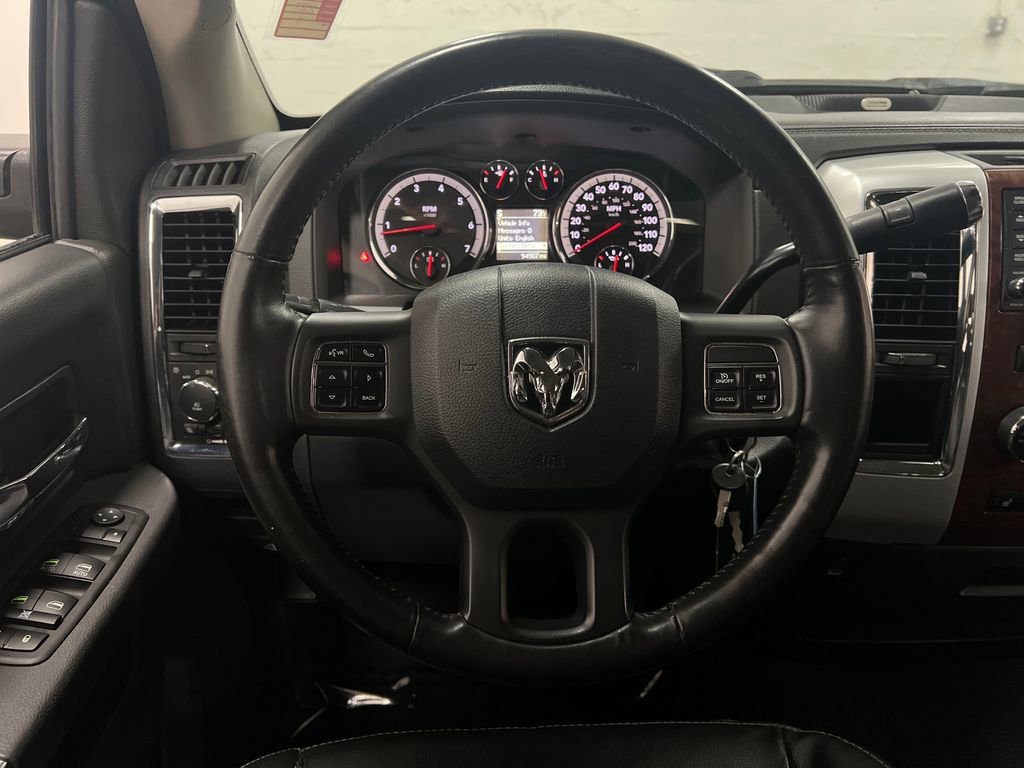 Used 2012 RAM 1500 Laramie RWD image 15