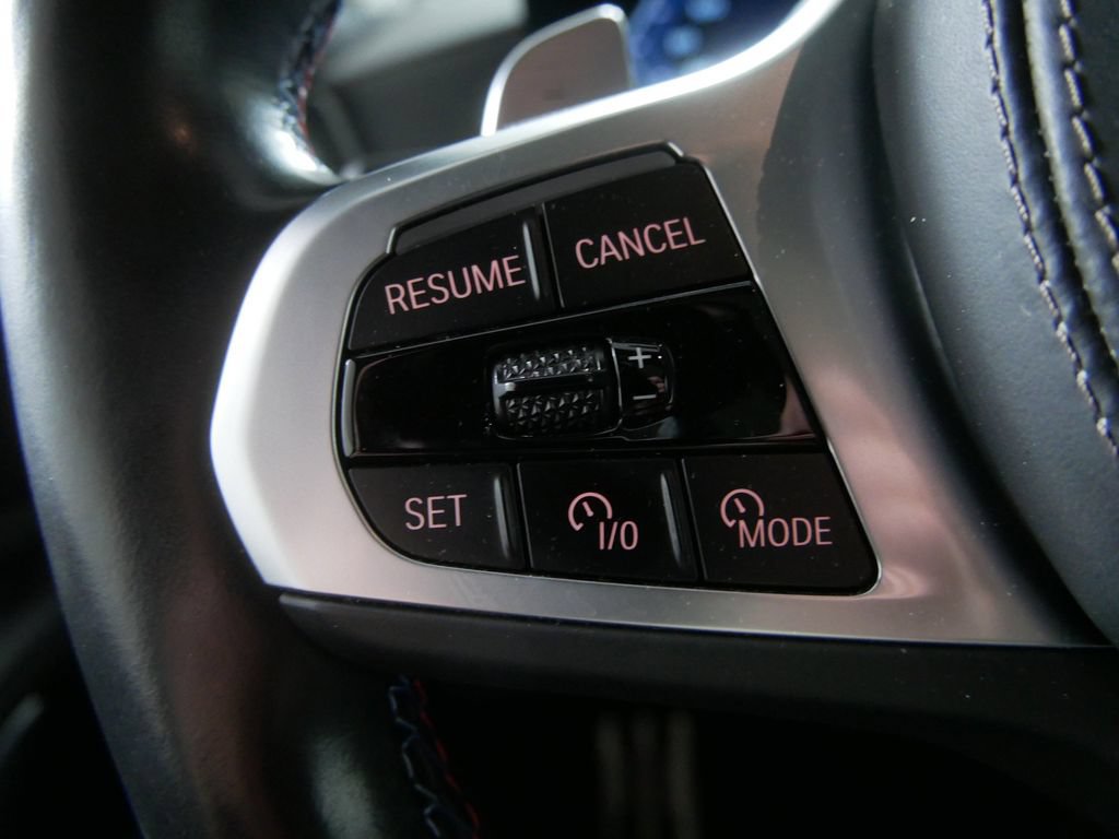 Used 2024 BMW X7 M60i AWD/4WD image 26
