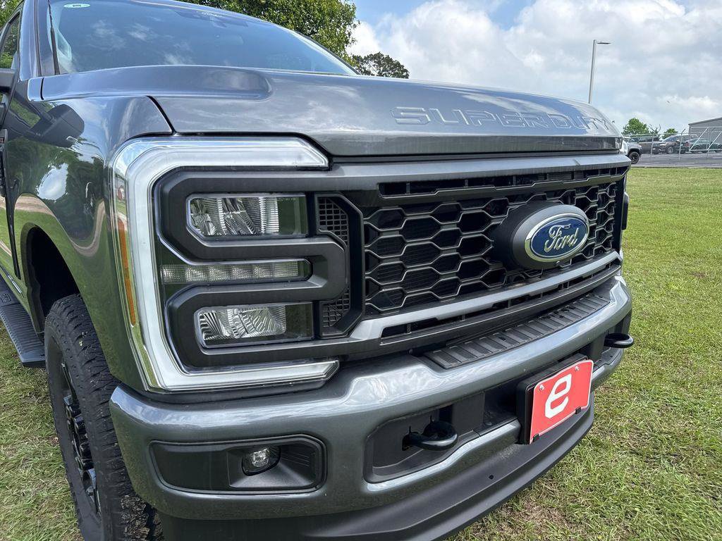 New 2026 Ford F250 XL w/ STX Appearance Package AWD/4WD image 50