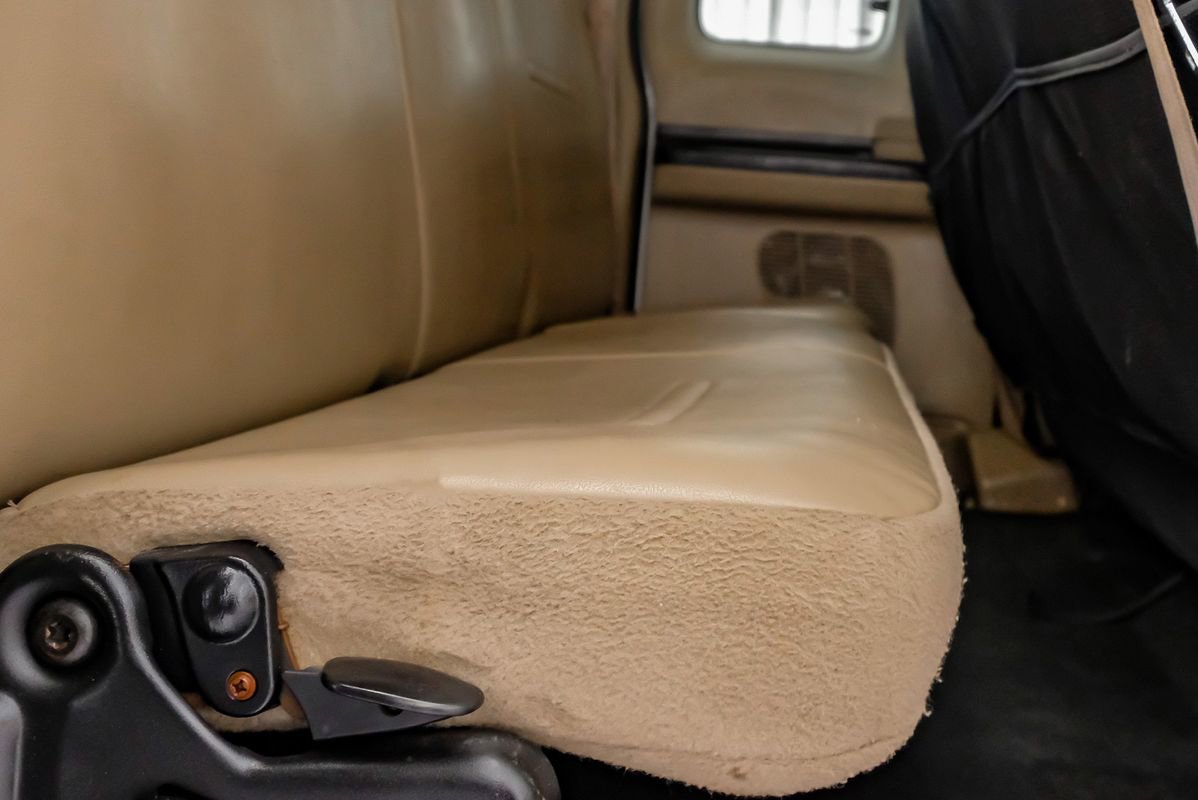 Used 2005 Ford F250 XL image 32