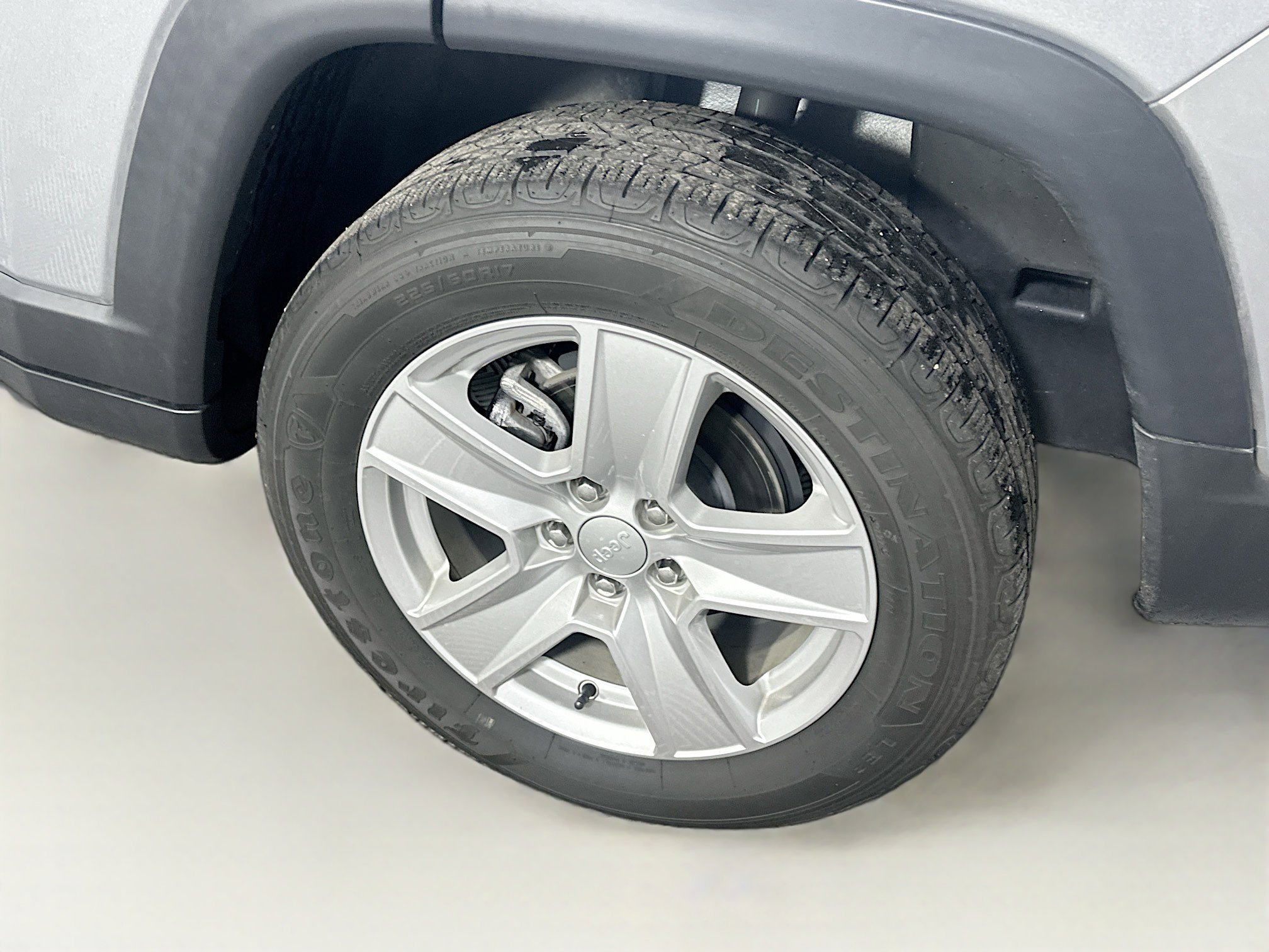 Used 2022 Jeep Compass Latitude image 11