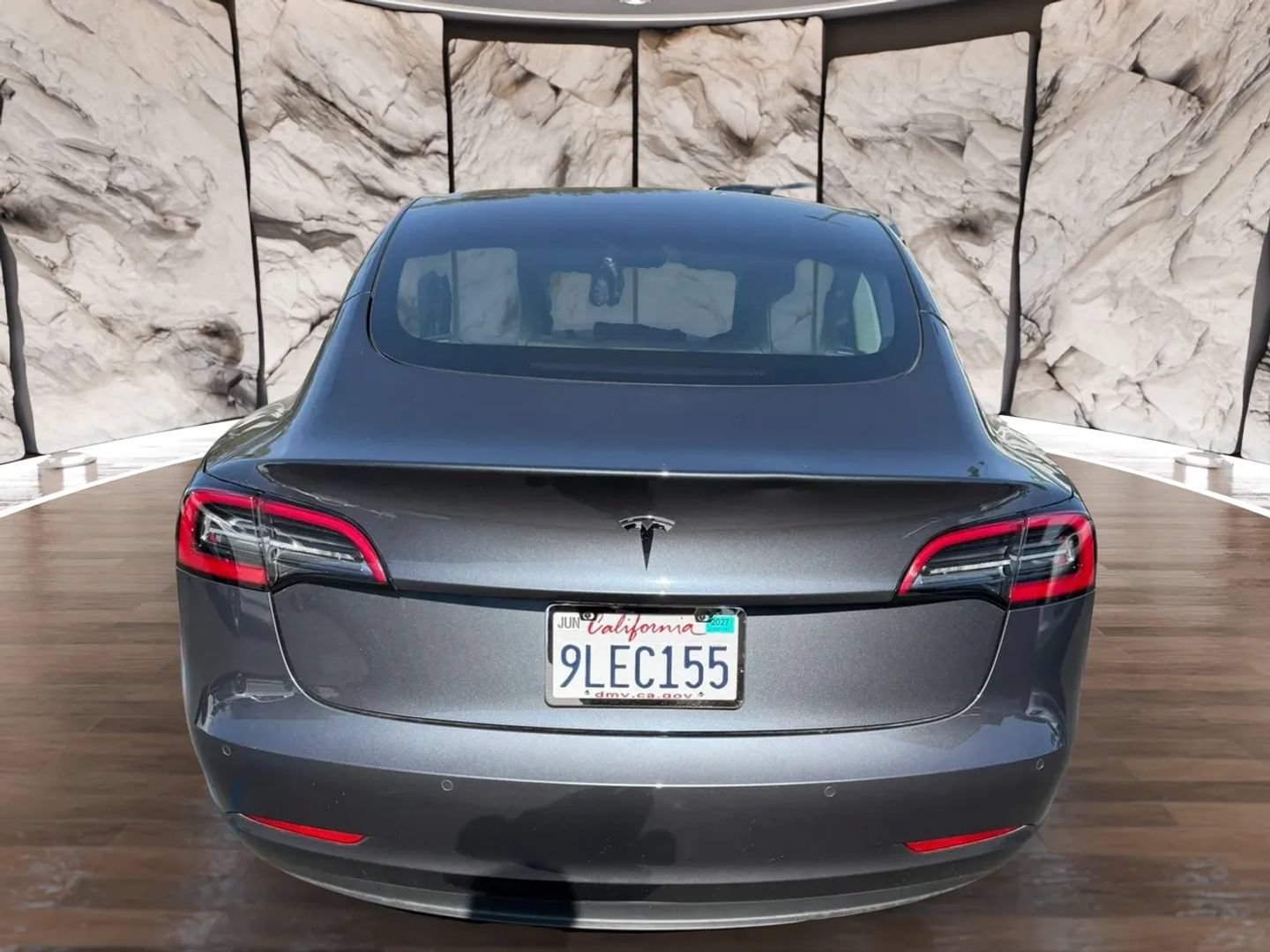 Used 2021 Tesla Model 3 Standard Range Plus RWD image 6
