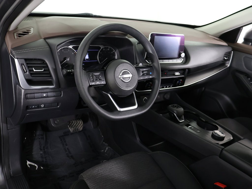 Used 2023 Nissan Rogue SV AWD/4WD image 24