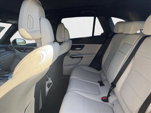 New 2026 Mercedes-Benz GLC 300 image 19