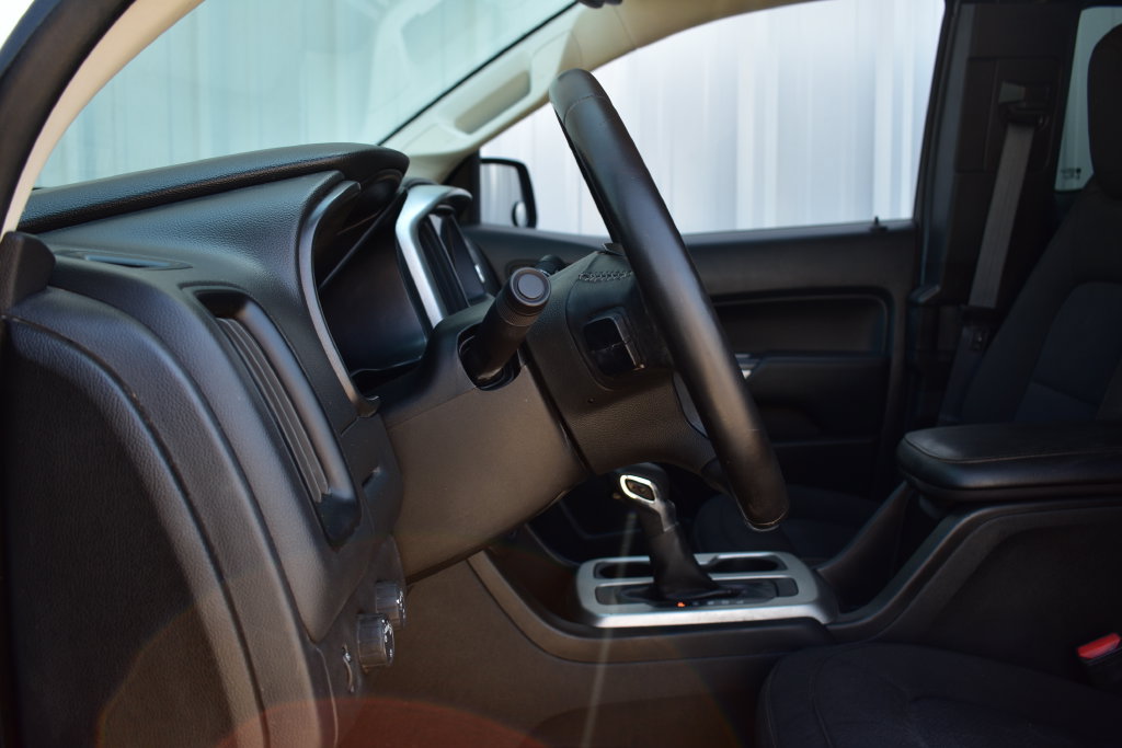 Used 2022 Chevrolet Colorado LT w/ Fleet Safety Package AWD/4WD image 34
