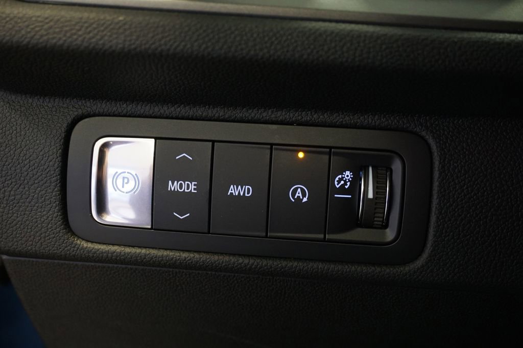 New 2026 Chevrolet Traverse LT w/ Driver Confidence Package image 22