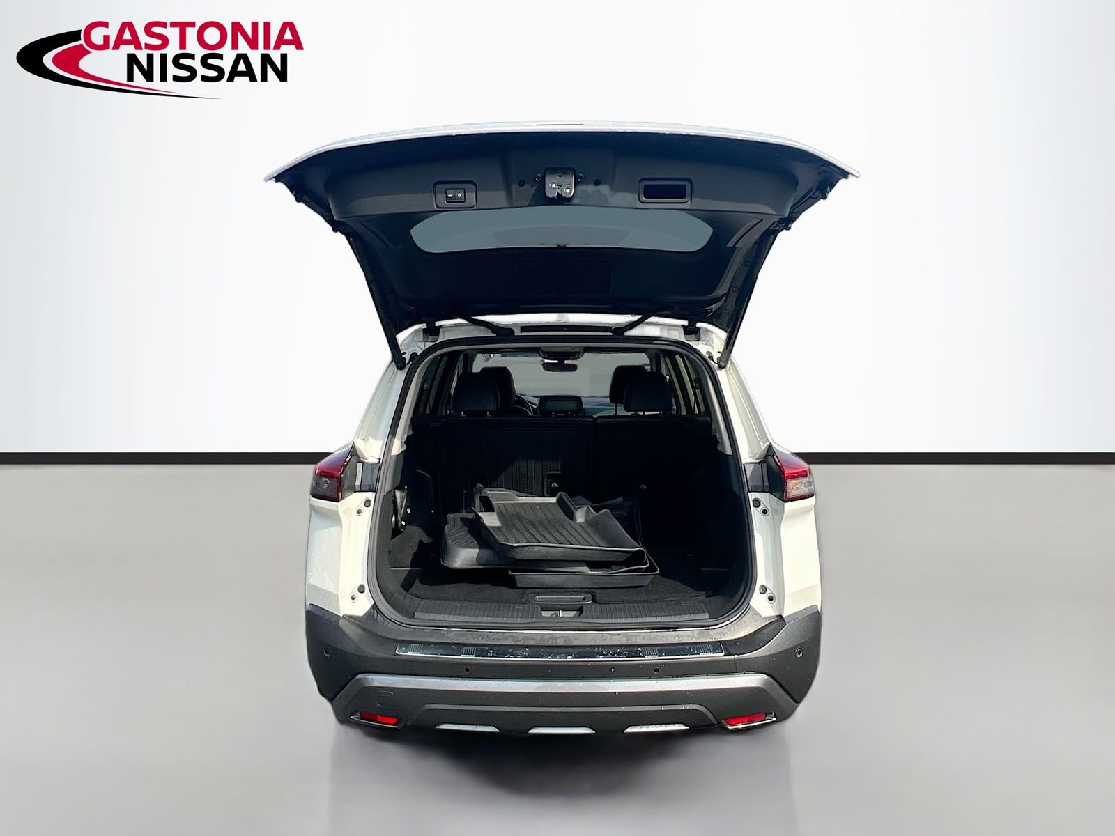 Used 2023 Nissan Rogue SL w/ SL Premium Package image 36