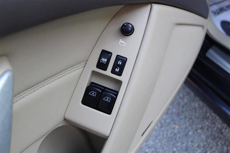 Used 2009 INFINITI G37 x Coupe w/ Premium Pkg image 14