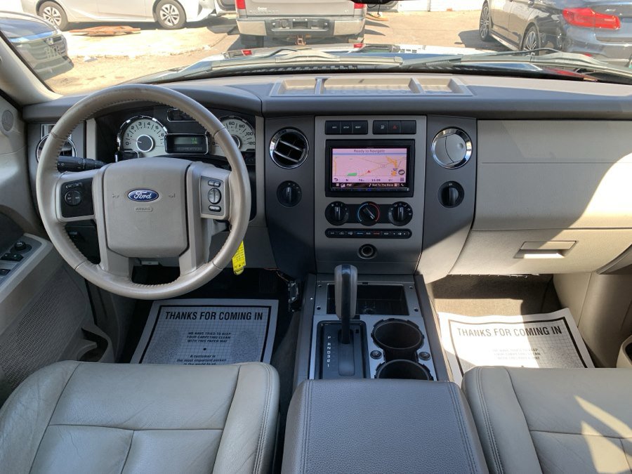 Used 2014 Ford Expedition XLT AWD/4WD image 14