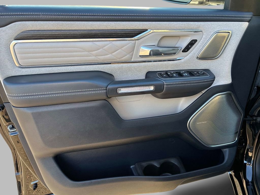 Used 2022 RAM 1500 Limited AWD/4WD image 23