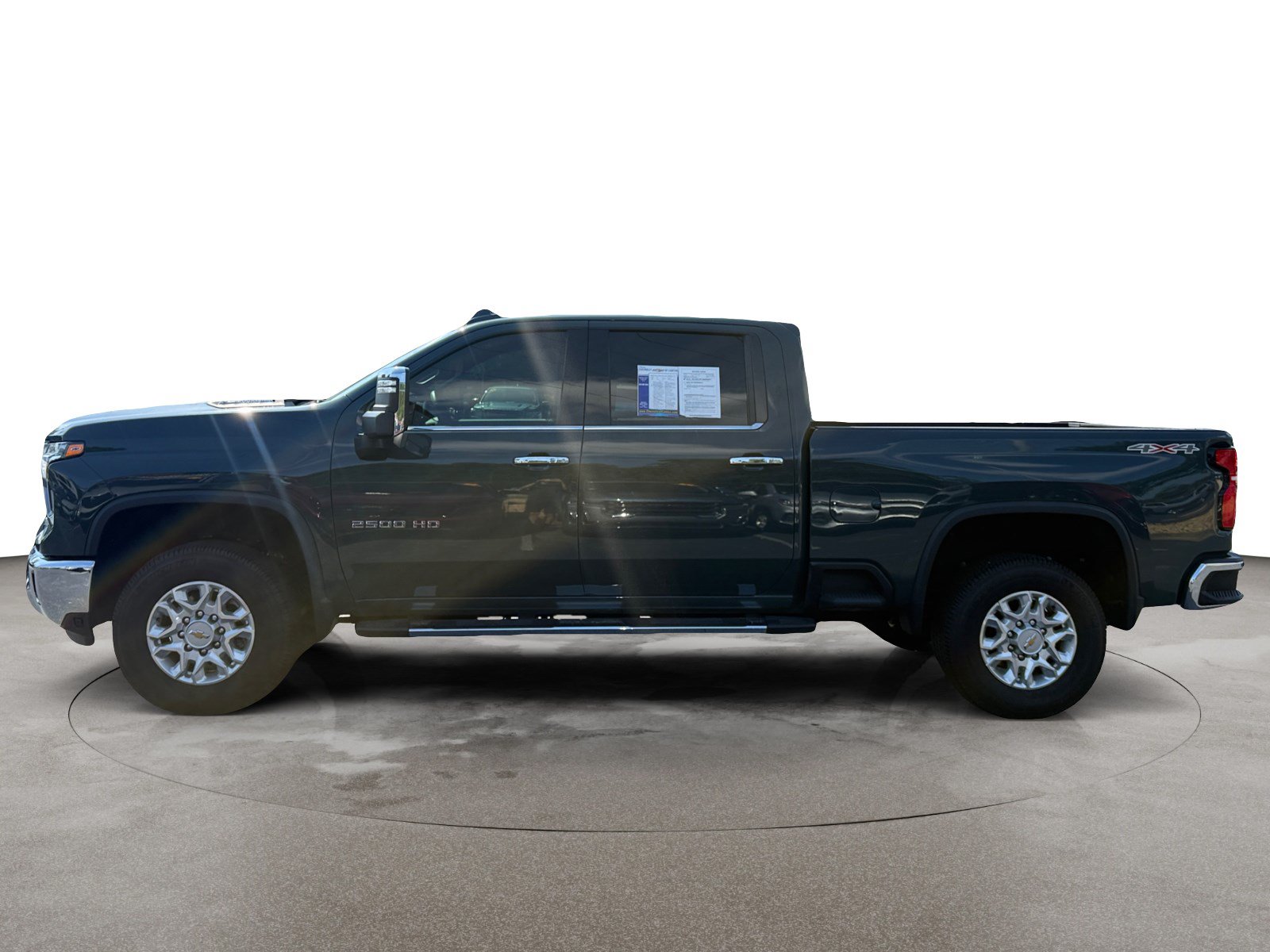 Used 2025 Chevrolet Silverado 2500 LTZ w/ LTZ Convenience Package AWD/4WD image 8